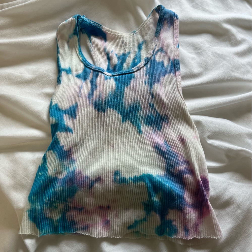 Tie-Dye Cropped Tank Top